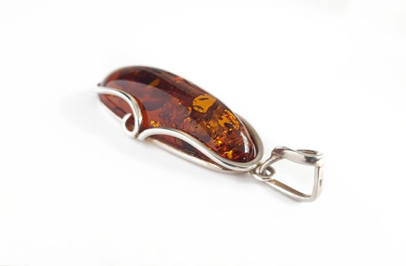Large amber deals necklace