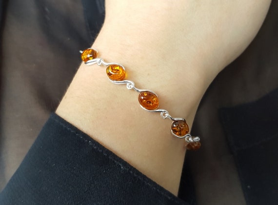 Amber Bracelet - Alto 'di Versi | Genuine Baltic Amber Jewelry – Alto 'di  Versi - Healing Baltic Amber Jewelry Worldwide Shop