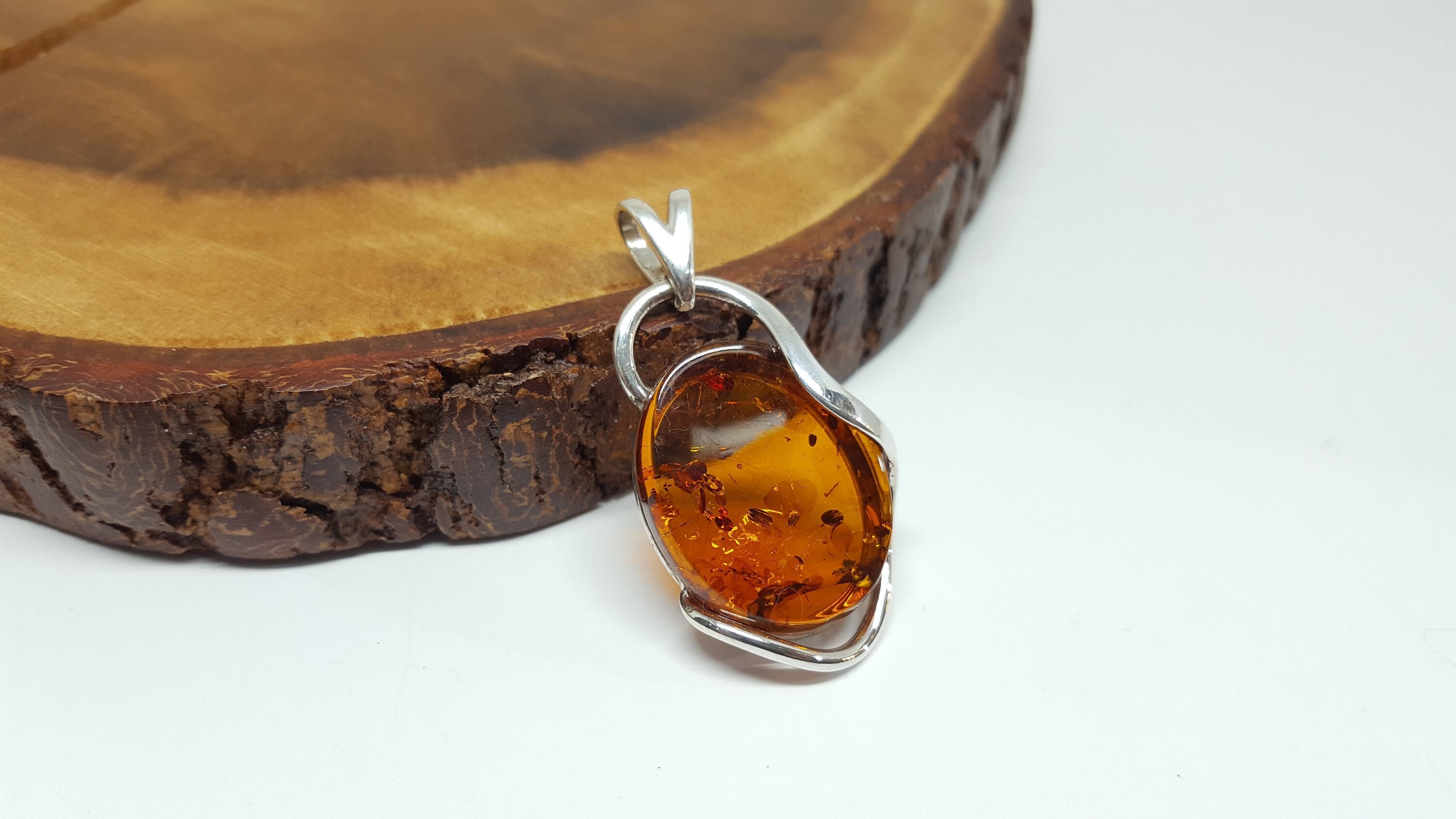 NATURAL BALTIC AMBER Jewellery Gemstone STERLING SILVER 925 PENDANT NECKLACE