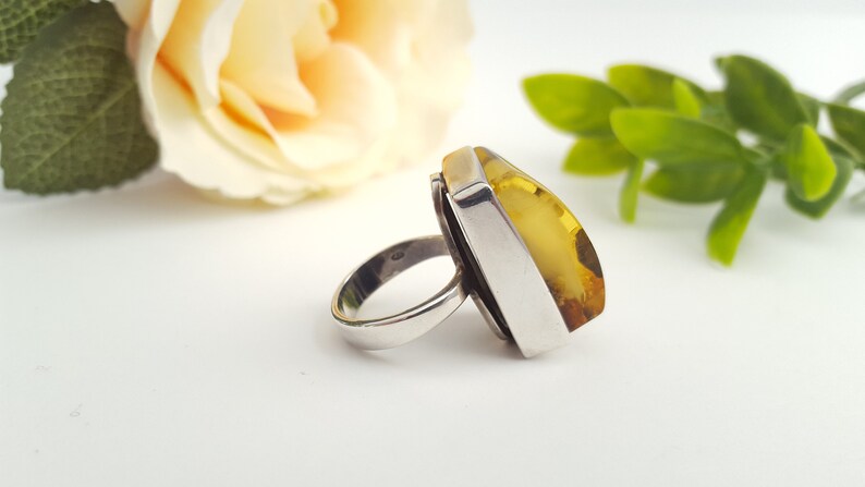 Large Baltic Amber Ring, Royal Amber Ring, Geometric Stone Ring, Milky Amber Ring, Green Amber Ring, Rectangle Ring, Silver and Amber Ring image 3