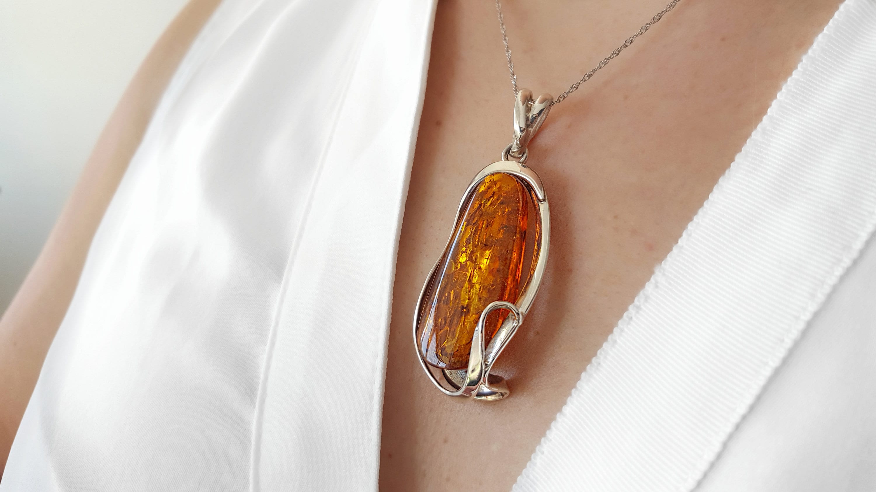 Exquisite Baltic Amber Necklace Sterling Silver and Cognac Amber