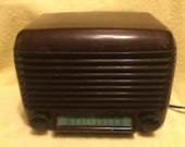 1947 Vintage Bakelite Firestone Air Chief Tube Radio