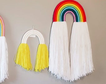Brillante arco iris fibra pared colgante grande / hecho a mano Macrame / decoración del dormitorio / regalo de Navidad / arte de la pared / Boho / decoración moderna / vivero