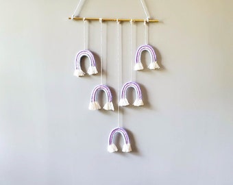 Arco iris colgante pared arte / borla / fleco / pared colgante / moderno / boho / colores neutros