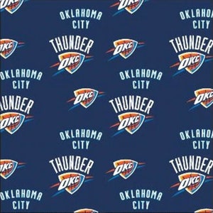 CustomCat Oklahoma City Okc Thunder Vintage NBA Crewneck Sweatshirt Sport Grey / XL
