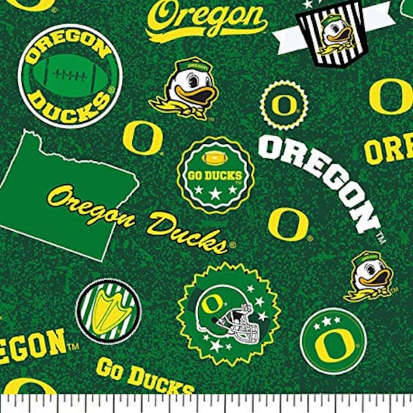 Oregon Ducks NCAA College Home State design 43 inches wide 100% Cotton Quilting Fabric OR-1208