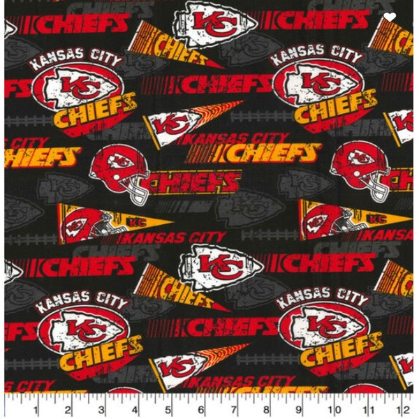 Kansas City Chiefs NFL Football Retro 43 inches wide 100% Cotton Fabric NFL-70112D