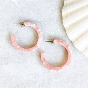 Eden Light Peach Tortoise Hoop Earrings, Lightweight Tortoise Shell Hoop Earrings, Statement Hoop Earrings, Modern Hoop Earrings, For Her image 1