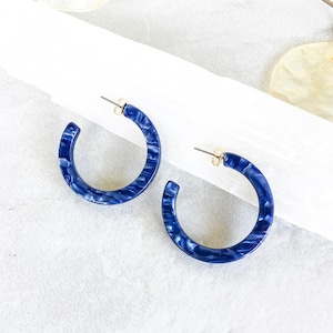 Eden Lapis Blue Tortoise Hoop Earrings, Tortoise Shell Hoop Earrings, Dainty Hoop Earring, Statement Hoop Earrings, Minimalist Hoop Earrings