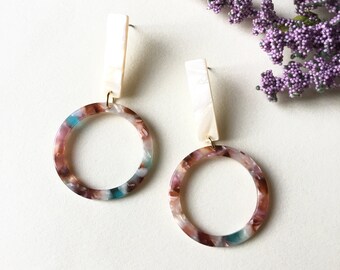 Pendientes redondos de acetato con forma de rosa crema y caparazón de tortuga, regalo para 40, 21 y 30 cumpleaños, ligeros e hipoalergénicos.
