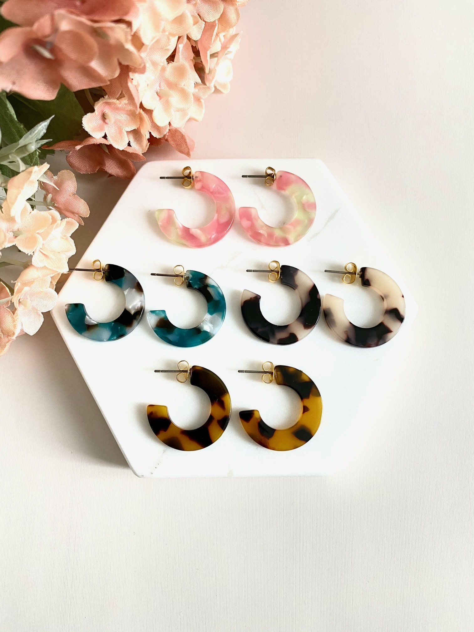 Hera Tortoise Hoop Earrings, Acetate Earrings, Tortoise Shell Earrings, Tortoise Shell Hoop Earrings, Minimalist Cute Hoop Earrings, For Her