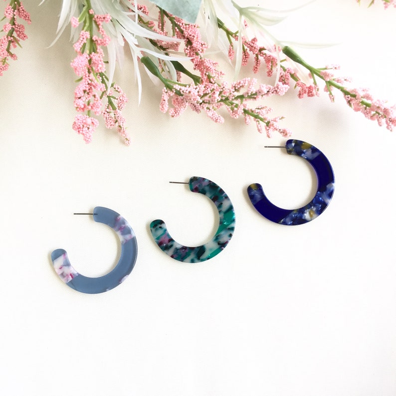 Tortoise shell earrings Acetate Hoop Earrings Resin Hoop Earrings Cerulean Blue Tortoise Shell Hoop Earrings Tortoise Earrings B35