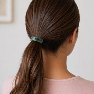 Lily Sköldpaddsskal Hästsvans Resårband Manschettband, Minimalistiska Håraccessoarer, Acetat Hästsvanshållare, Sköldpaddsskal Hårresårmanschett bild 2