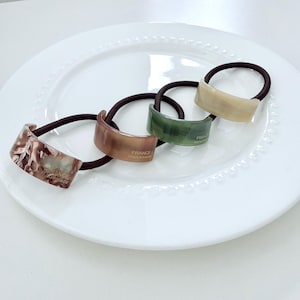 Lily Sköldpaddsskal Hästsvans Resårband Manschettband, Minimalistiska Håraccessoarer, Acetat Hästsvanshållare, Sköldpaddsskal Hårresårmanschett bild 3