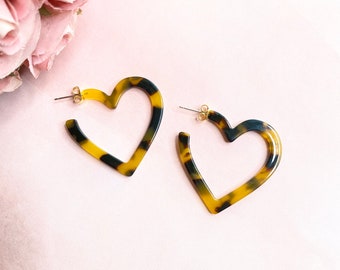 Pendientes de aro de tortuga de corazón marrón oscuro, pendientes de aro de concha de tortuga, pendientes de aro minimalistas, pendientes de aro de declaración, pendientes Jcrew