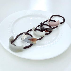 Lily Sköldpaddsskal Hästsvans Resårband Manschettband, Minimalistiska Håraccessoarer, Acetat Hästsvanshållare, Sköldpaddsskal Hårresårmanschett bild 6