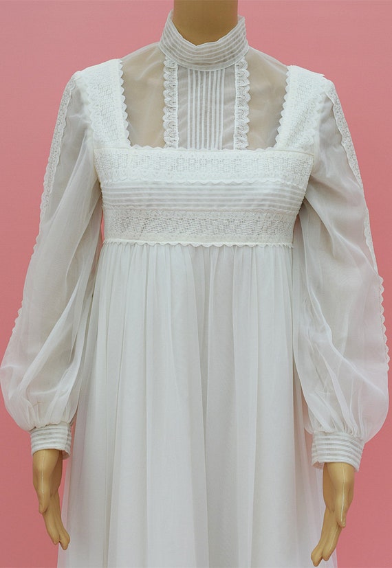 1960s Long Wedding Dress White Iconic Classic Sev… - image 3