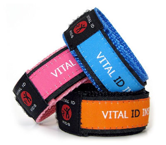 Safety outlet id bracelet