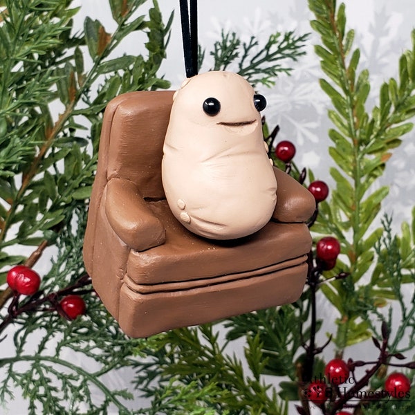 Couch Potato Ornament / Desk Christmas Decoration / Lazy Friend Gift / Cute Fat Vegetable Spud Kawaii Vegan Vegetarian Comedy Comedic Funny