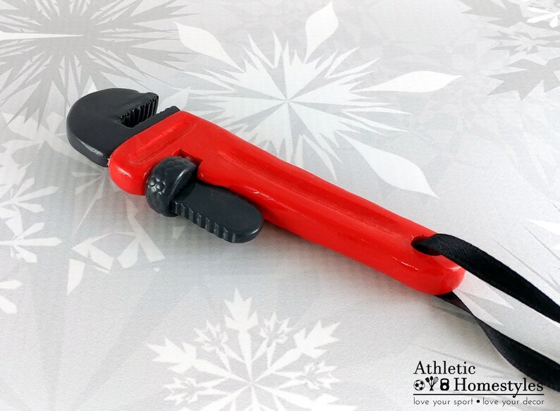 Pipe Wrench Christmas Ornament / Pipefitter / Steamfitter / Etsy