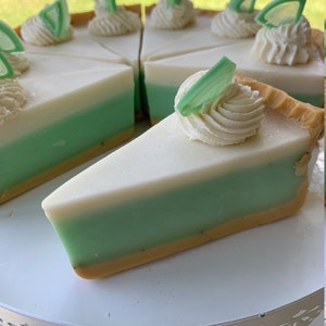 Key Lime Pie - Key Lime Pie Soap - Cake Slice Handmade - All natural = Artisan, Organic Vegan