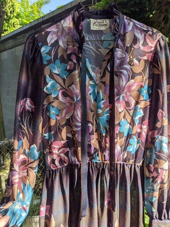 Late 70s Early 80s Unique Day Dress with Ruffle P… - image 4