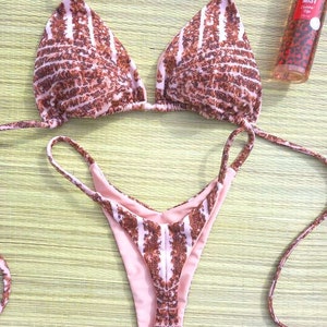 Glitter pattern high cut V-front Thong bikini set