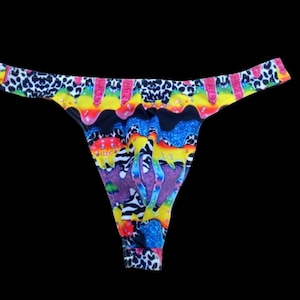 Paint print Men&#39;s stretchy super slim thong swimwear