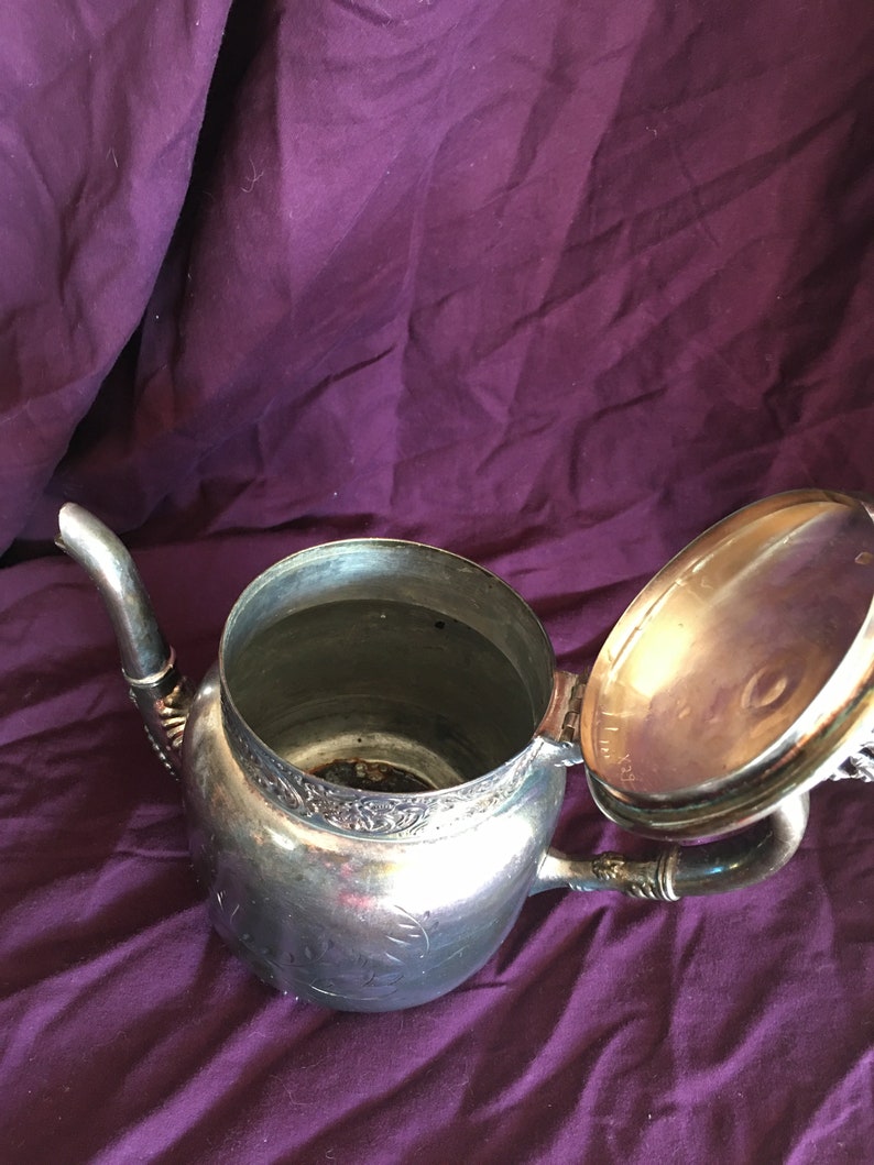 Antique Silverplate Teapot Middletown Silver Co Etsy