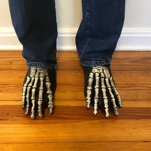 Copriscarpe per adulti con piedi di scheletro, costume da Mietitore della Morte per Halloween e Cosplay