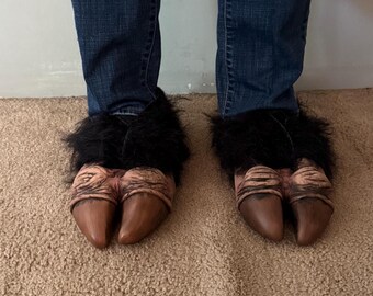 Fred Flintstone Nicky Bigs Novelties Adult Pepperoni Pizza Funny - Main Image