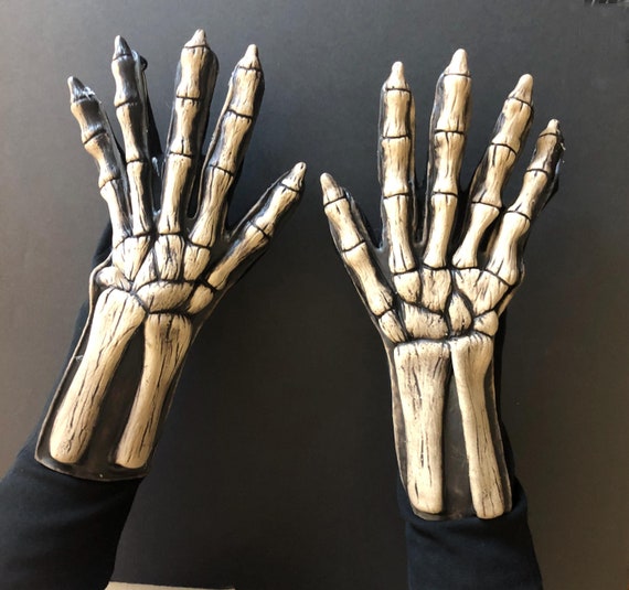Skeleton Gauntlet Gloves Adult Halloween Accessory Skeleton Gauntlet Gloves Adult Halloween Accessory