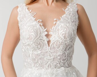 Open Work Lace Wedding Dress, Lace Wedding Dress Open Back, Cap Sleeve Wedding Gown, Beach Wedding Dress, Sleeveless Lace Wedding Dress