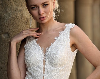 Boho Lace Wedding Dress, Ivory Wedding Dress, A-line Wedding Dress,  Sleeveless Wedding Dress, Backless Wedding Dress, Wedding Gown,