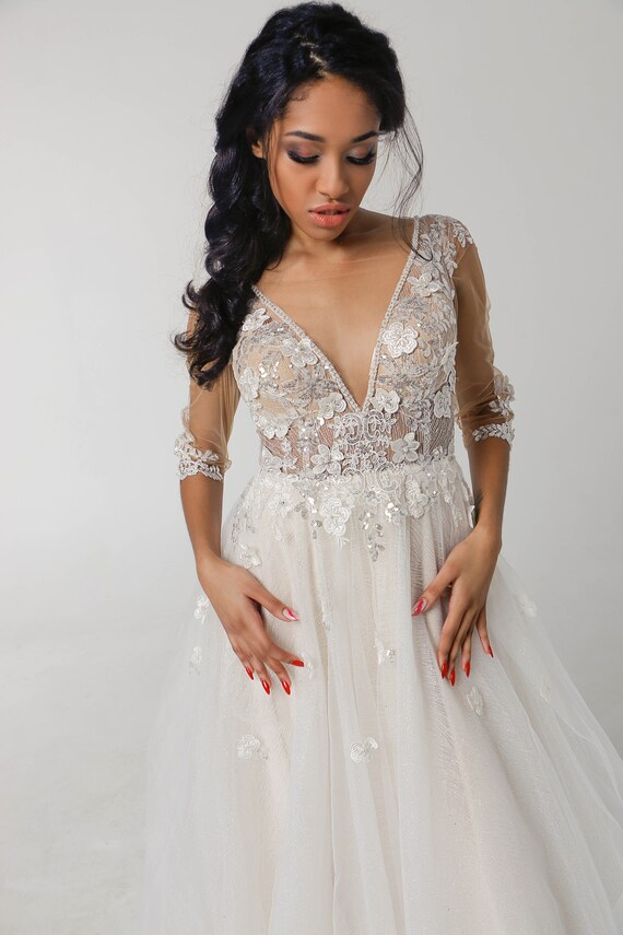 traditional long sleeve wedding dress
