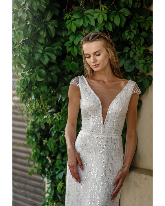 Silhouette Wedding Dress Romantic Wedding Dress Short Etsy