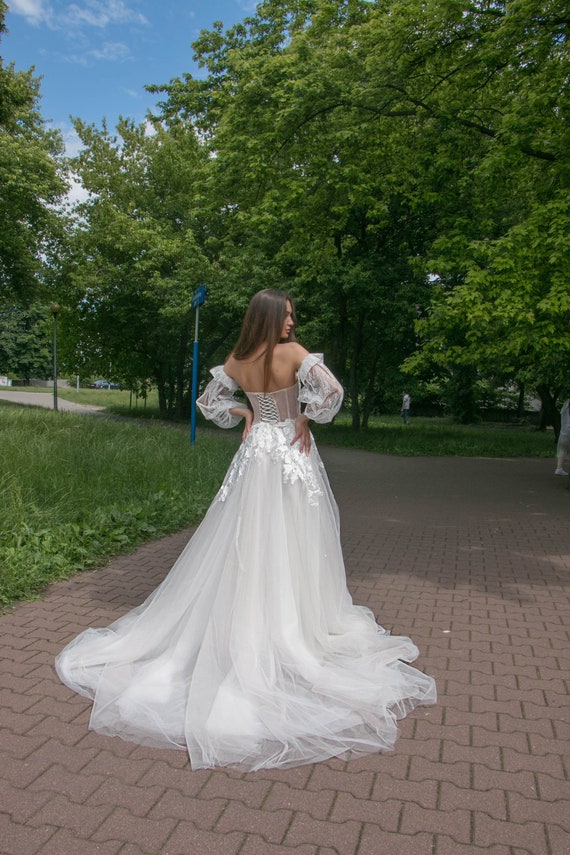 Off Shoulder Wedding Dress Romantic Wedding Gown Sexy Wedding