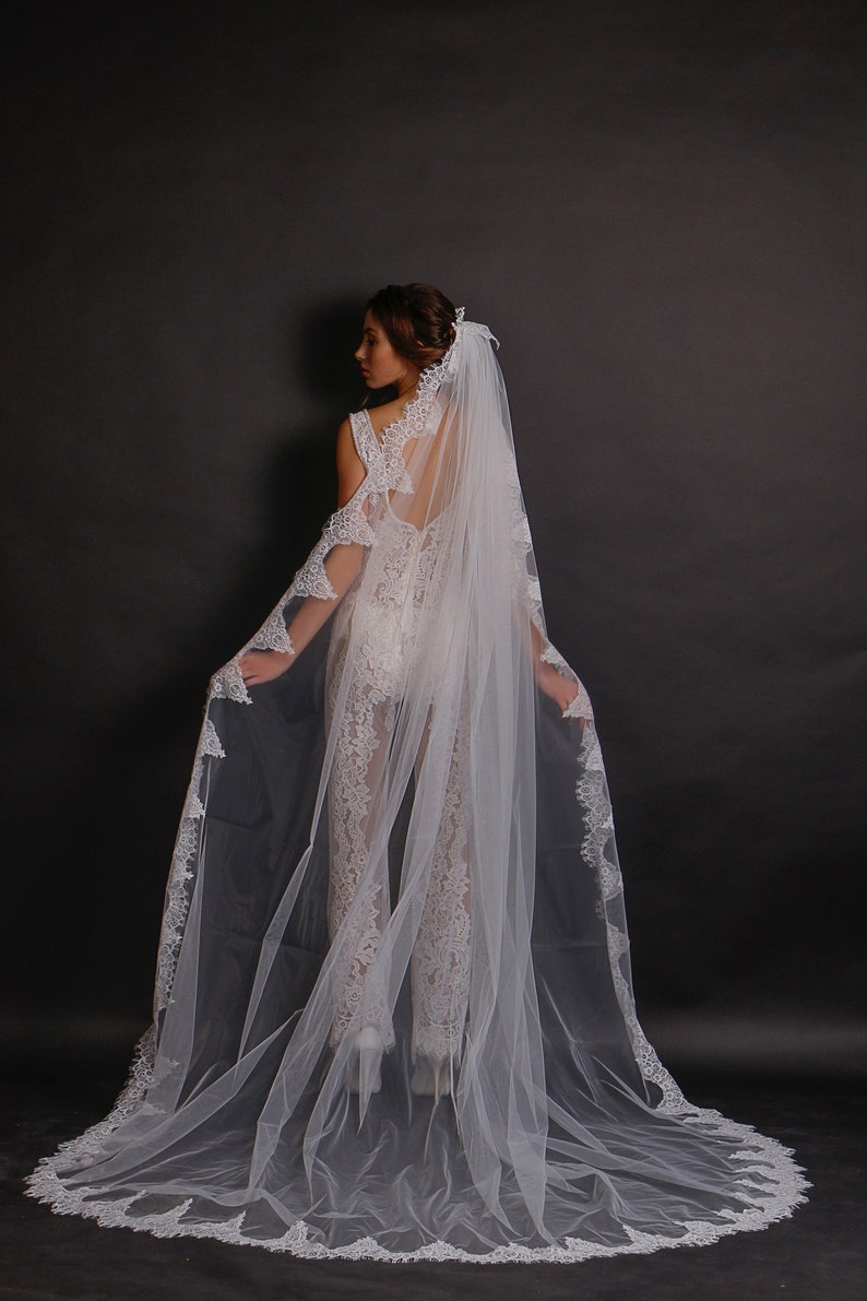 Long Lace Edged Veil Lace Long Veil Lace Edged Veil Wedding Lace Veil Long Veil With Lace Circle Veil Cathedral Veil Lace Veil Long