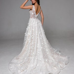 Open Back Wedding Dress, Lace Wedding Gown, Long Train Wedding Dress, Bridal Gown, Bohemian Wedding Dress, Sleeveless Lace Wedding Dress