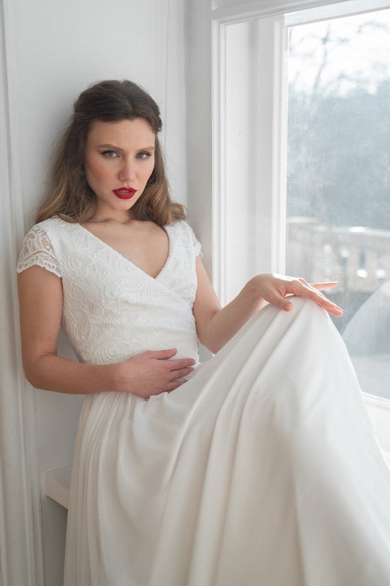 she dresses modestly DRESS OF MY DREAMS! Strength and honour are her clothing; And she shall rejoice in time to come. Proverbs 31:25 Dress is linked on my LTK @shoppinkblush @pinkblushmaternity #modest #