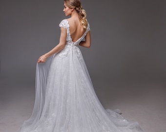 Unique Lace Wedding Dress, Boho Wedding Dress, Open Back Wedding Dress, My Wony Bridal, Bohemian Gown, Sleeveless Lace Wedding Dress