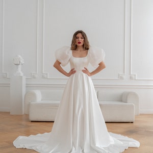 Modest wedding dress Polet. A-line | Long wedding dress | Simple wedding dress