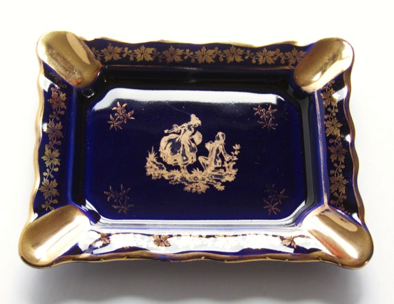 Limoges Veritable Porcelaine D'art - Ashtray/Trinket Dish