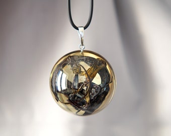 Handmade Resin necklace, Art Necklace,Unique Single Pendant, Miniature Painting