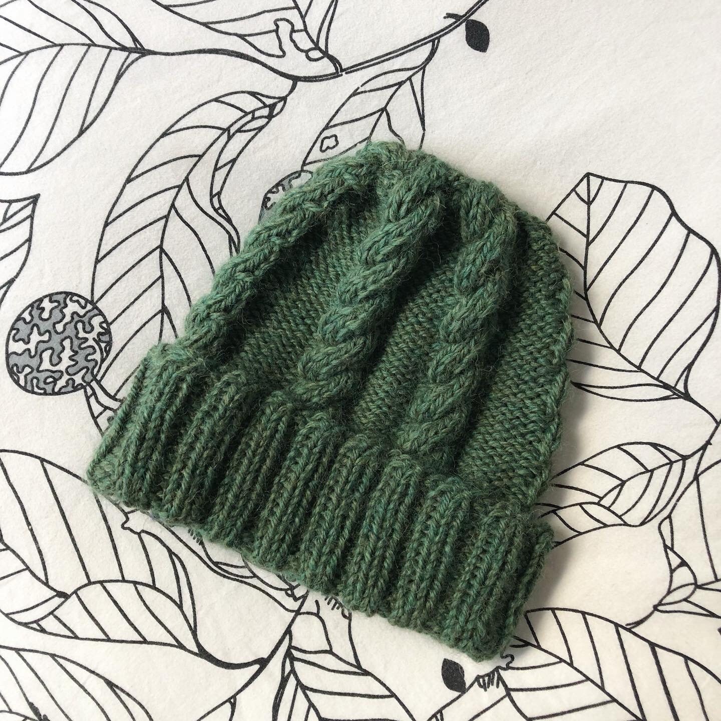 Twist It Beanie- KNITTING PATTERN - Etsy