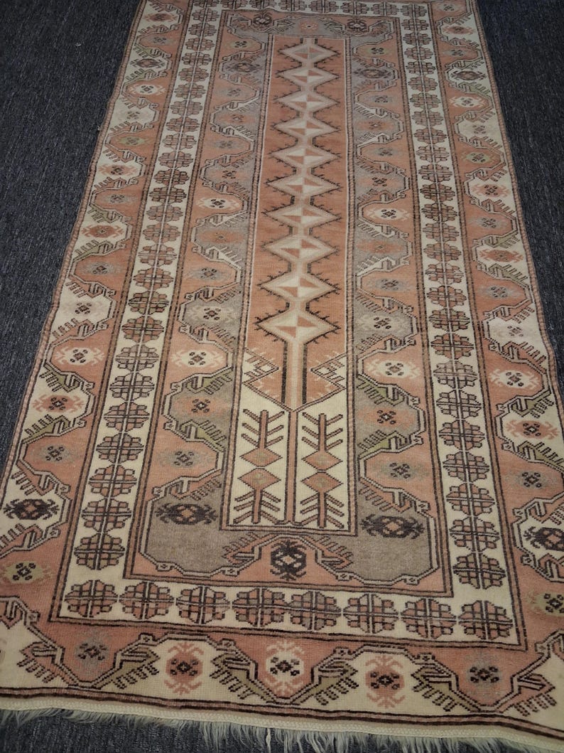 West Anatolian - Milas , Hand Spunned Pure Wool Rug. image 13