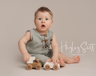 Wooden Toy Car Set: Rustic Natural Finish, Child Safe