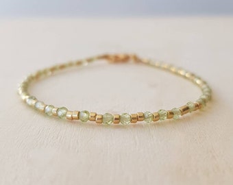Dainty Peridot Bracelet, August Leo Birthstone Jewelry, Light Green Tiny Gemstone Bead Crystal Bracelet, Zodiac Sign Jewelry Gift
