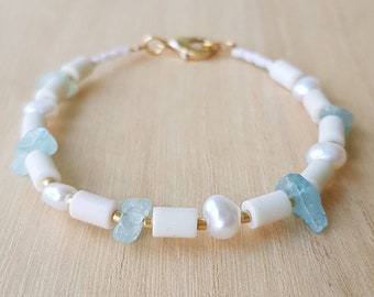 Freshwater Pearl Aquamarine Gemstone Bracelet, Dainty March Birthstone Boho Bracelet, Crystal Jewelry Birthday Gift for Her