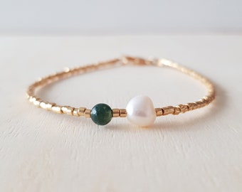 Dainty Green Moss Agate Gemstone Crystal & Pearl Tiny Seed Bead Bracelet, 18k Gold-Filled Clasp, Minimalist Stacking Bracelet, Gift for Her